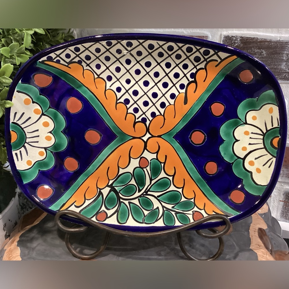 🔵 Talavara Style Mexican Art Pottery - Artist Signed - Lead Free Serving Plate